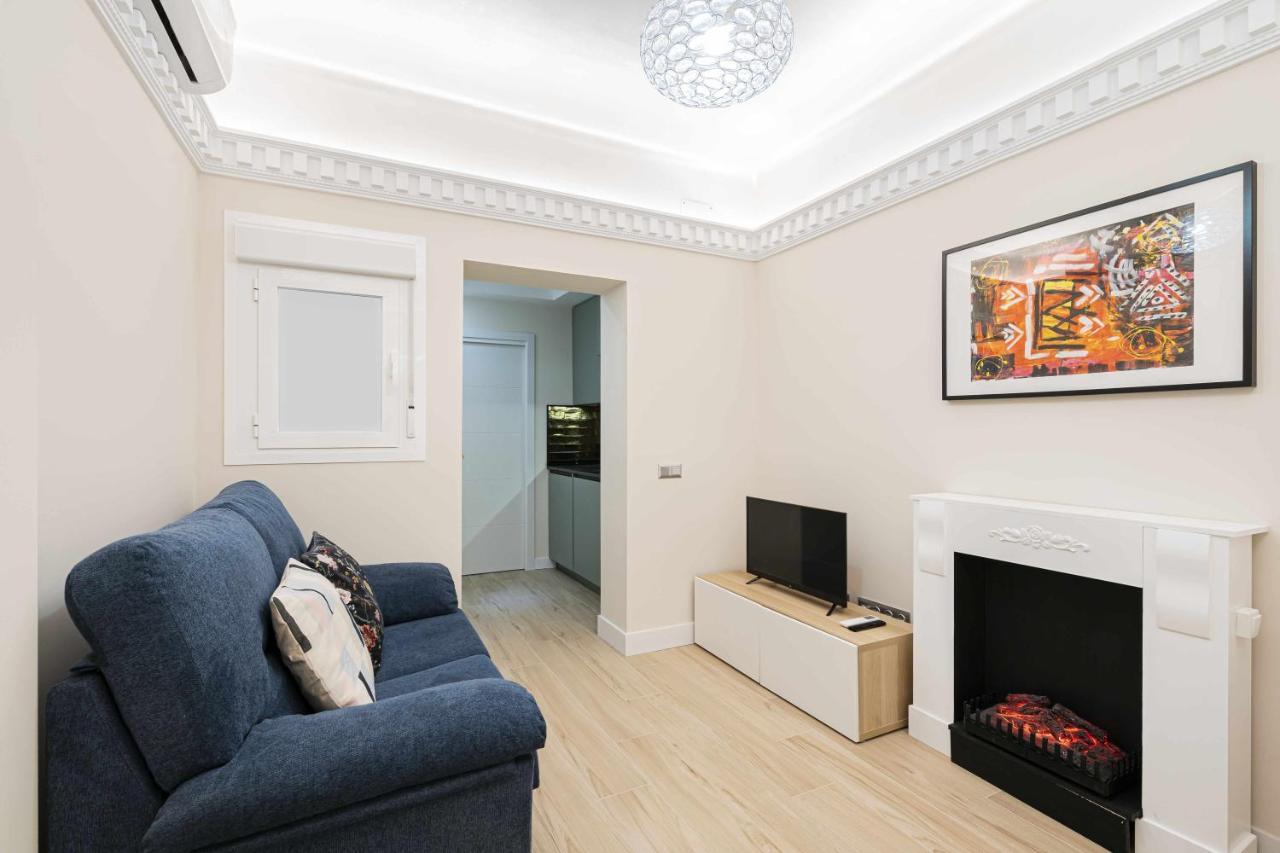 Reformado Decorado Centrico 1 Dormitorio Madrid Luaran gambar