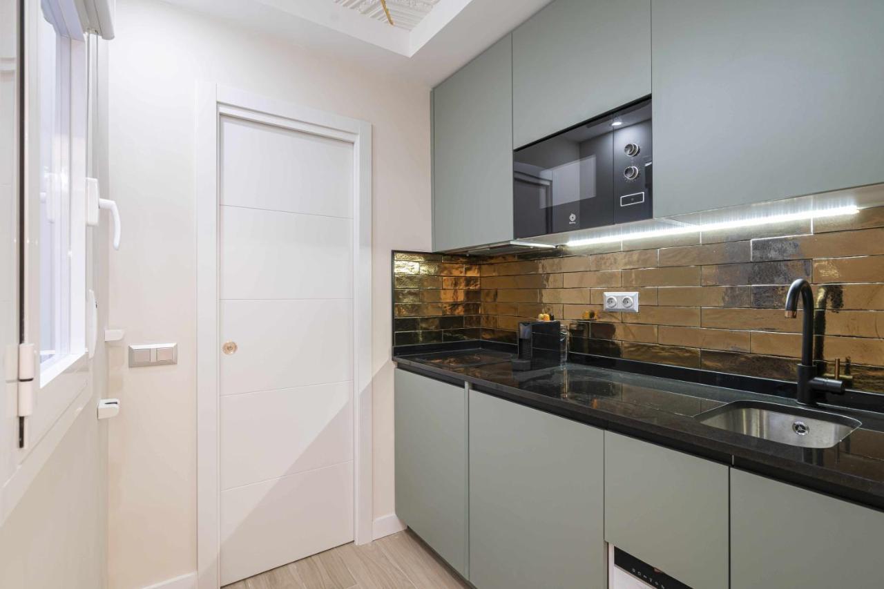 Reformado Decorado Centrico 1 Dormitorio Madrid Luaran gambar